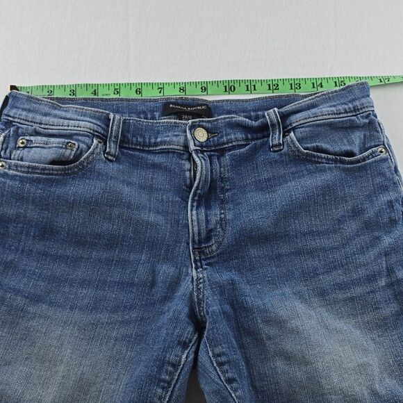 Banana Republic Women's Denim Roll-Cuff Shorts Medium Wash Size 28/6‎ - Picture 8 of 12